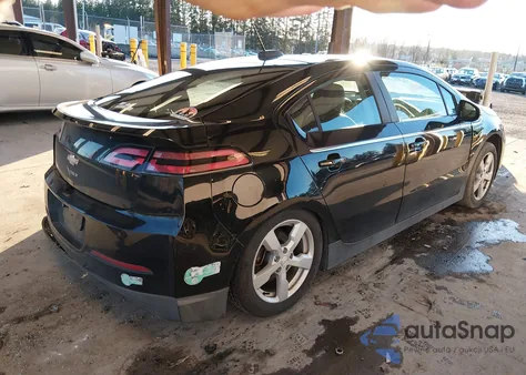 2015 Chevrolet Volt z USA, uszkodzony, nr VIN 1G1RC6E47FU116609